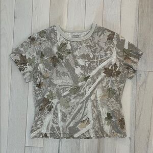 A&F camo skimming tee